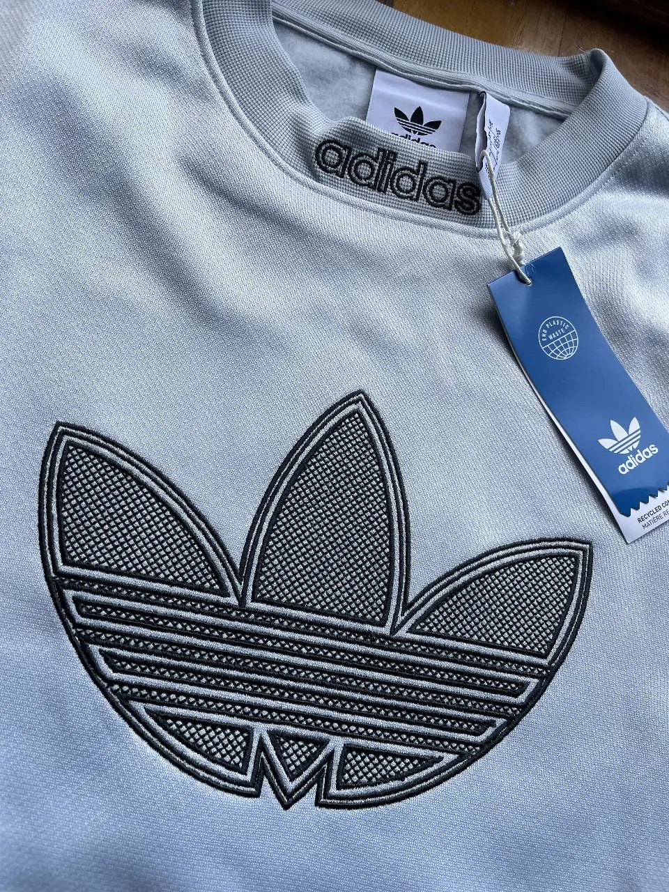 Buzo adidas - Vista 2