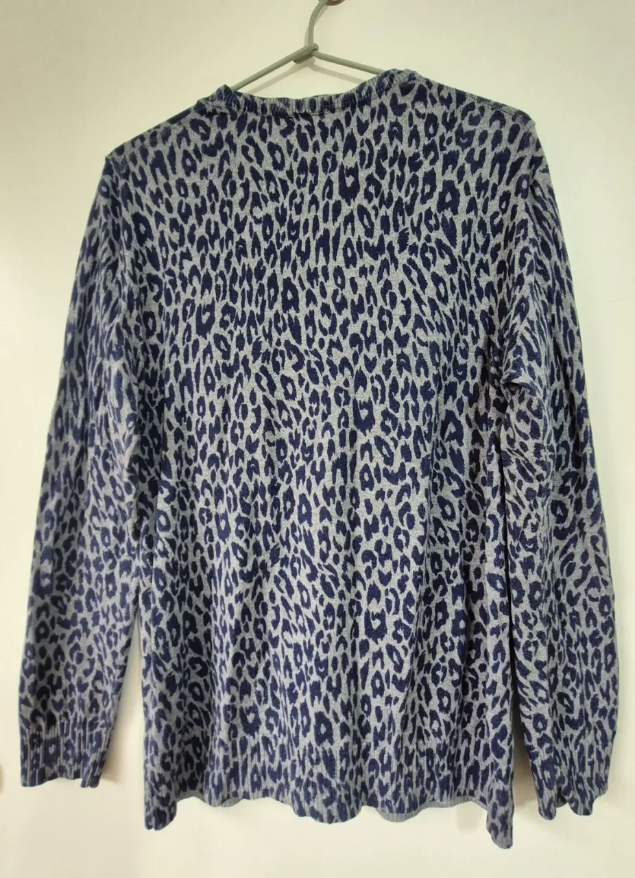 Cardigan GAP - Vista 4