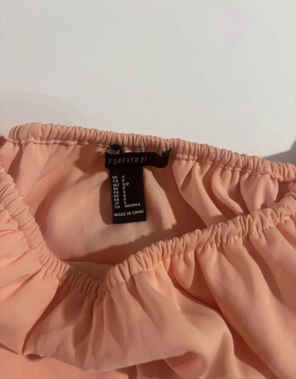 Top Forever 21 - Vista 3