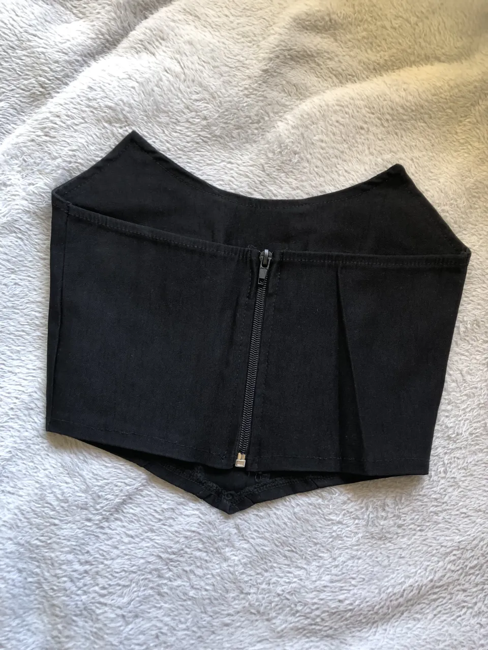 Top Buenas y santas - Vista 3