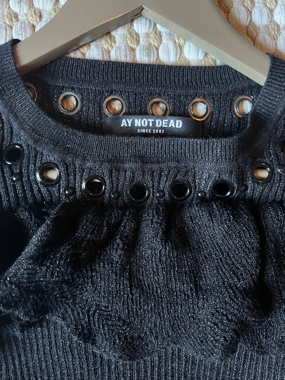 Sweater Ay Not Dead - Vista 2