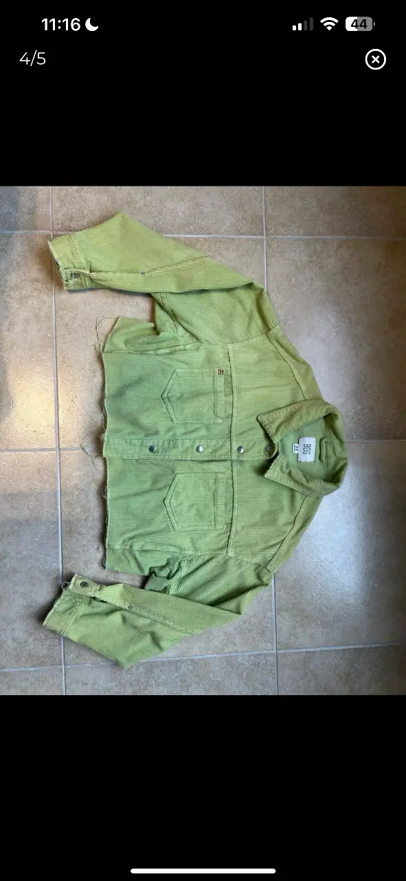 Campera BDG - Vista 3
