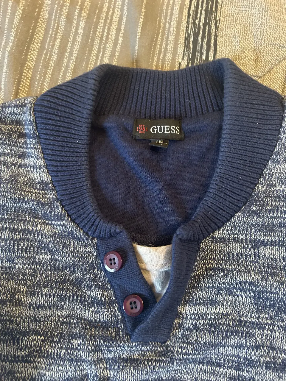 Sweater GUESS - Vista 2