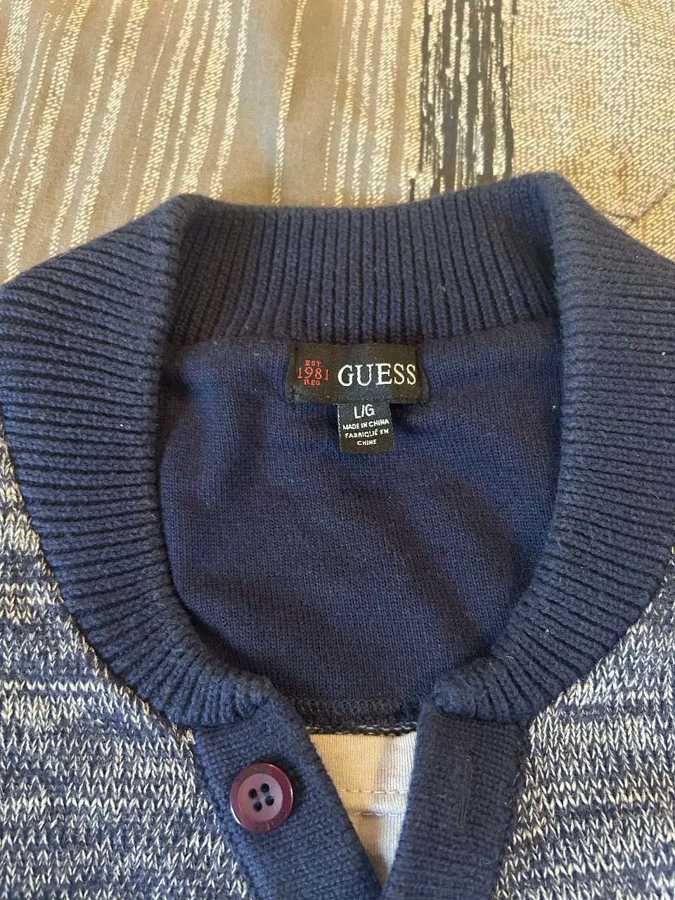 Sweater GUESS - Vista 3