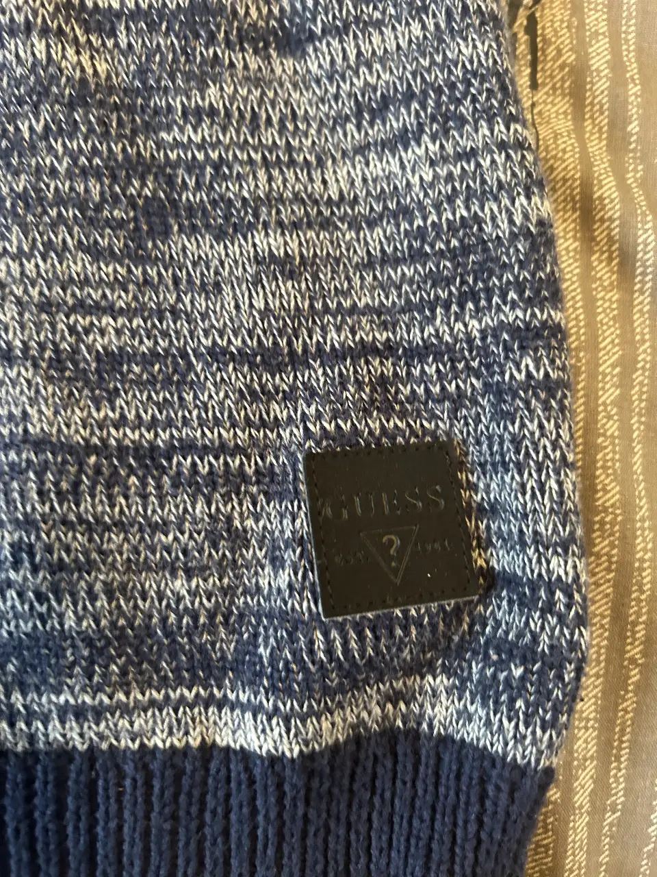 Sweater GUESS - Vista 5