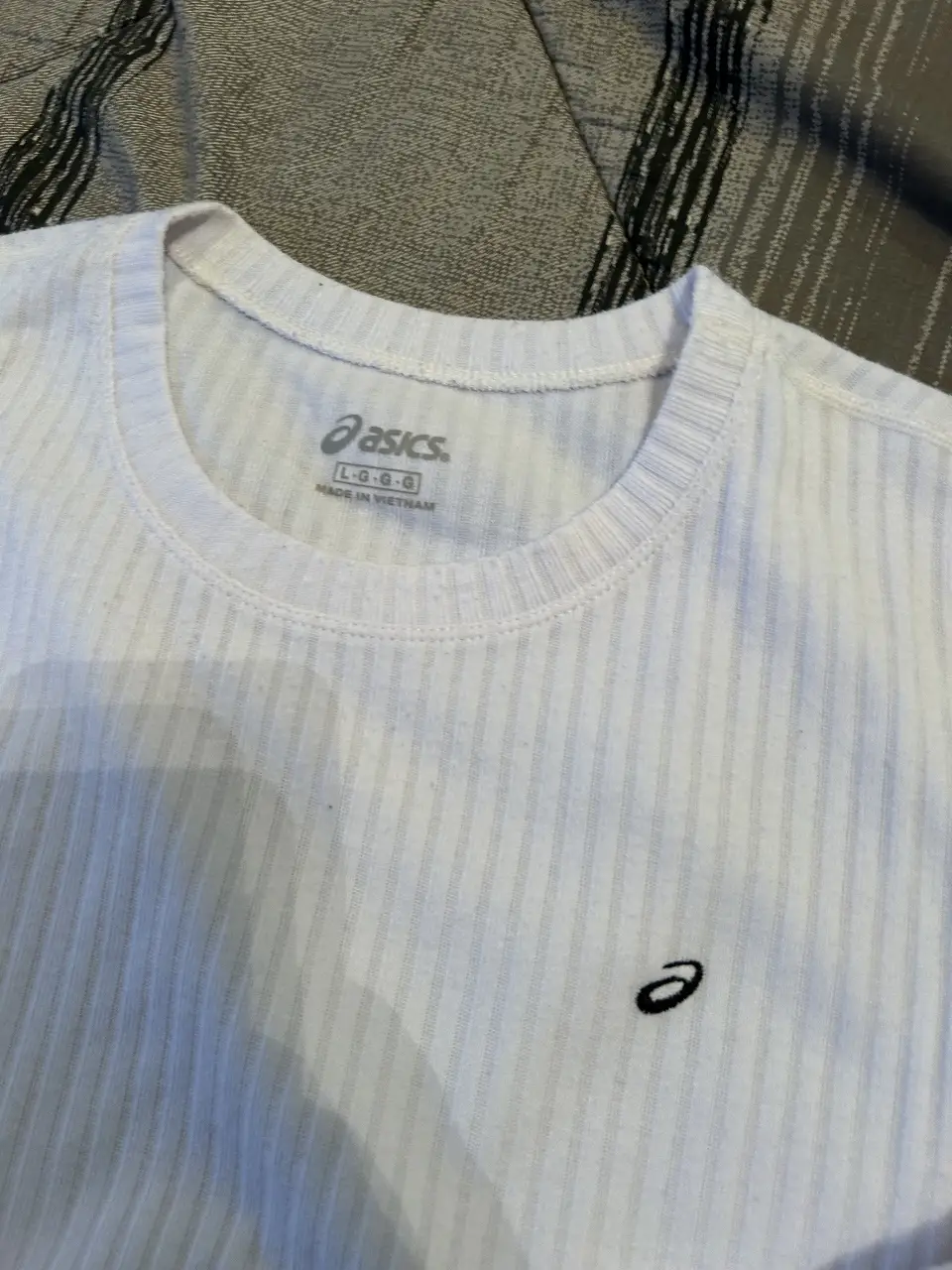 Remera Asics - Vista 2