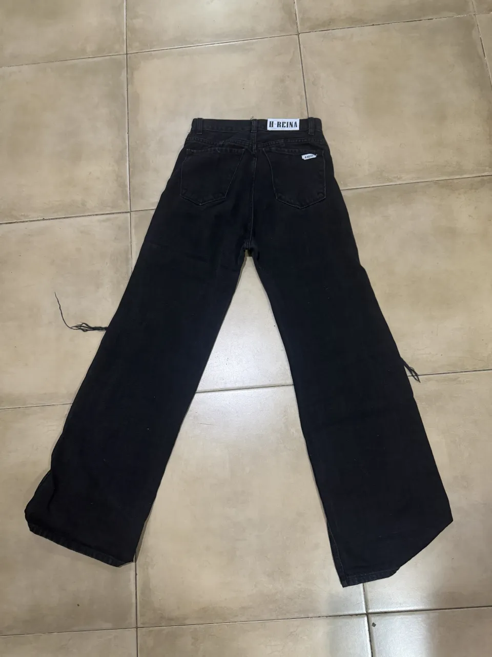 Jean H-reina - Vista 2