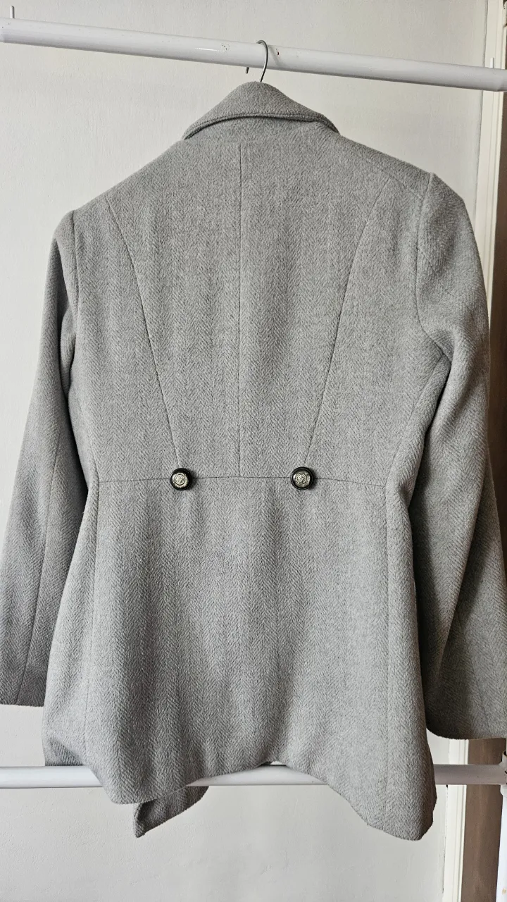 Campera Rie - Vista 3