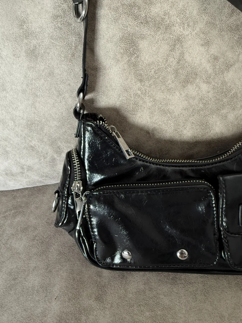 Cartera Bershka - Vista 3