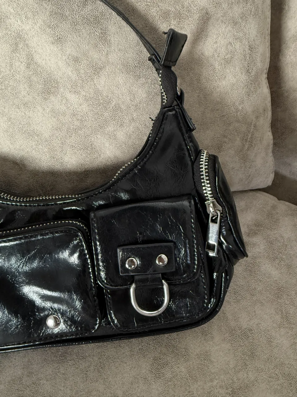 Cartera Bershka - Vista 4