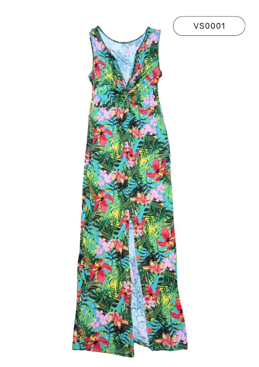 Vestido largo estampado tropical, ideal para el verano. Posee un diseño cruzado en el busto con un nudo y una abertura en la falda. Sin mangas y con escote en V.
Medidas:
(2) 36 cm
(3) 36 cm
(4) 38 cm
Largo total: 156 cm