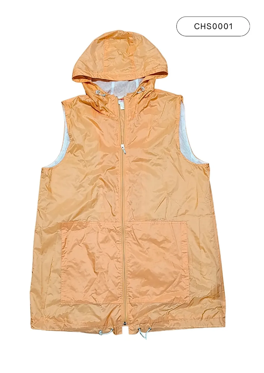 Chaleco naranja con capucha, ideal para un look casual y deportivo. Perfecto para días frescos o como capa adicional en tu outfit.
Medidas:
(2) 58 cm
(3) 60 cm
(4) 62 cm