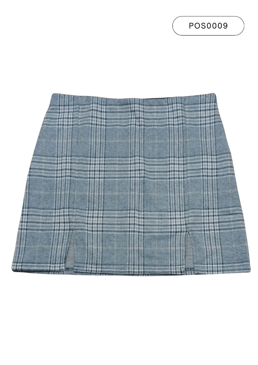 Pollera corta a cuadros escoceses en tonos grises, blancos y beige. Posee tajos laterales. Semielastizada.
Medidas:
(A) 38 cm
(B) 48 cm
(C) 43 cm