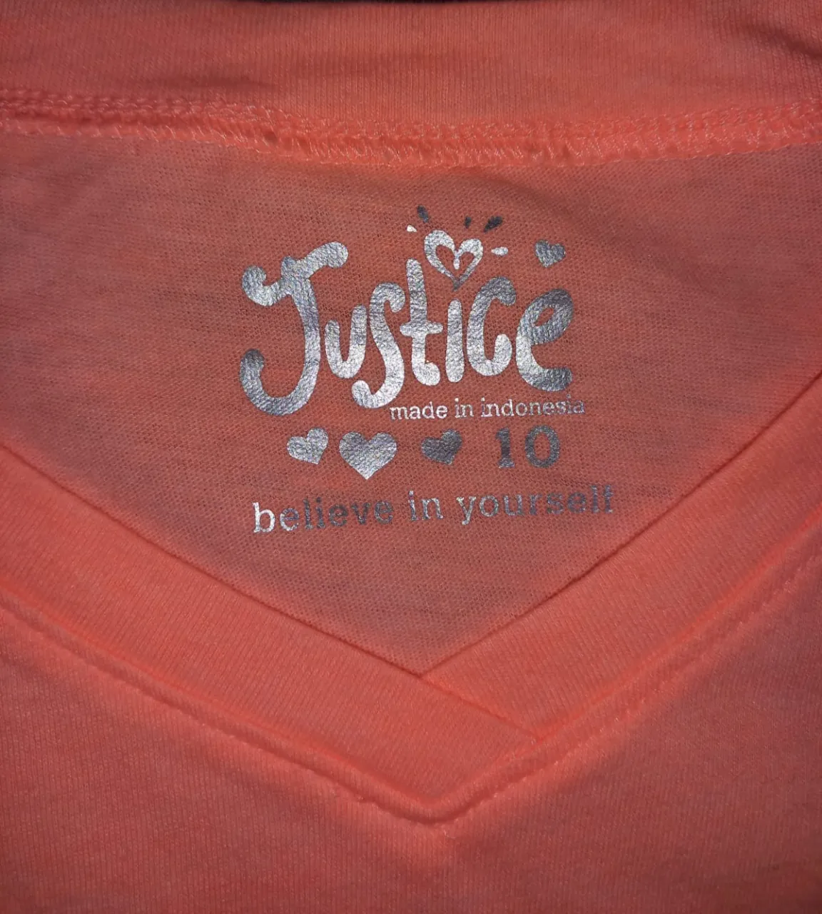 Remera Justice - Vista 3