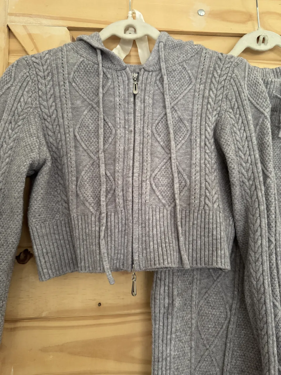 Buzo Importados - Vista 4