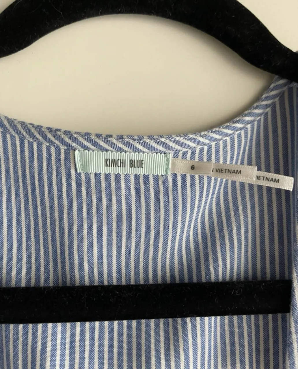 Vestido Kimchi Blue - Vista 2