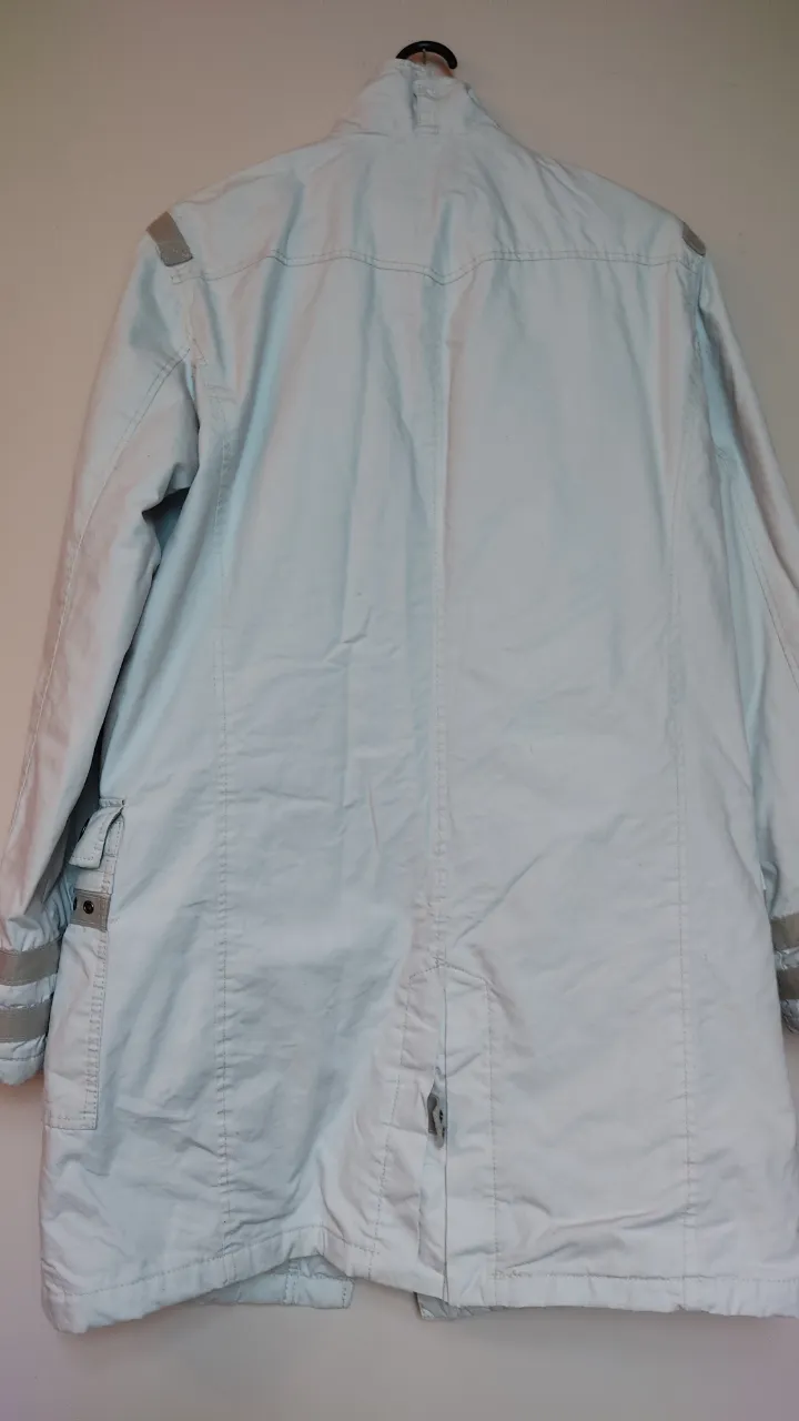 Campera Bershka - Vista 7