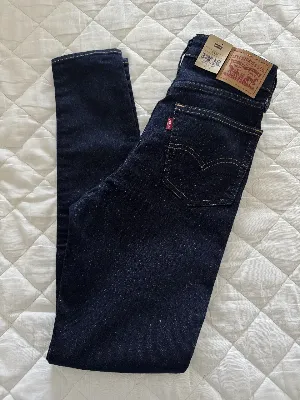 Levi's