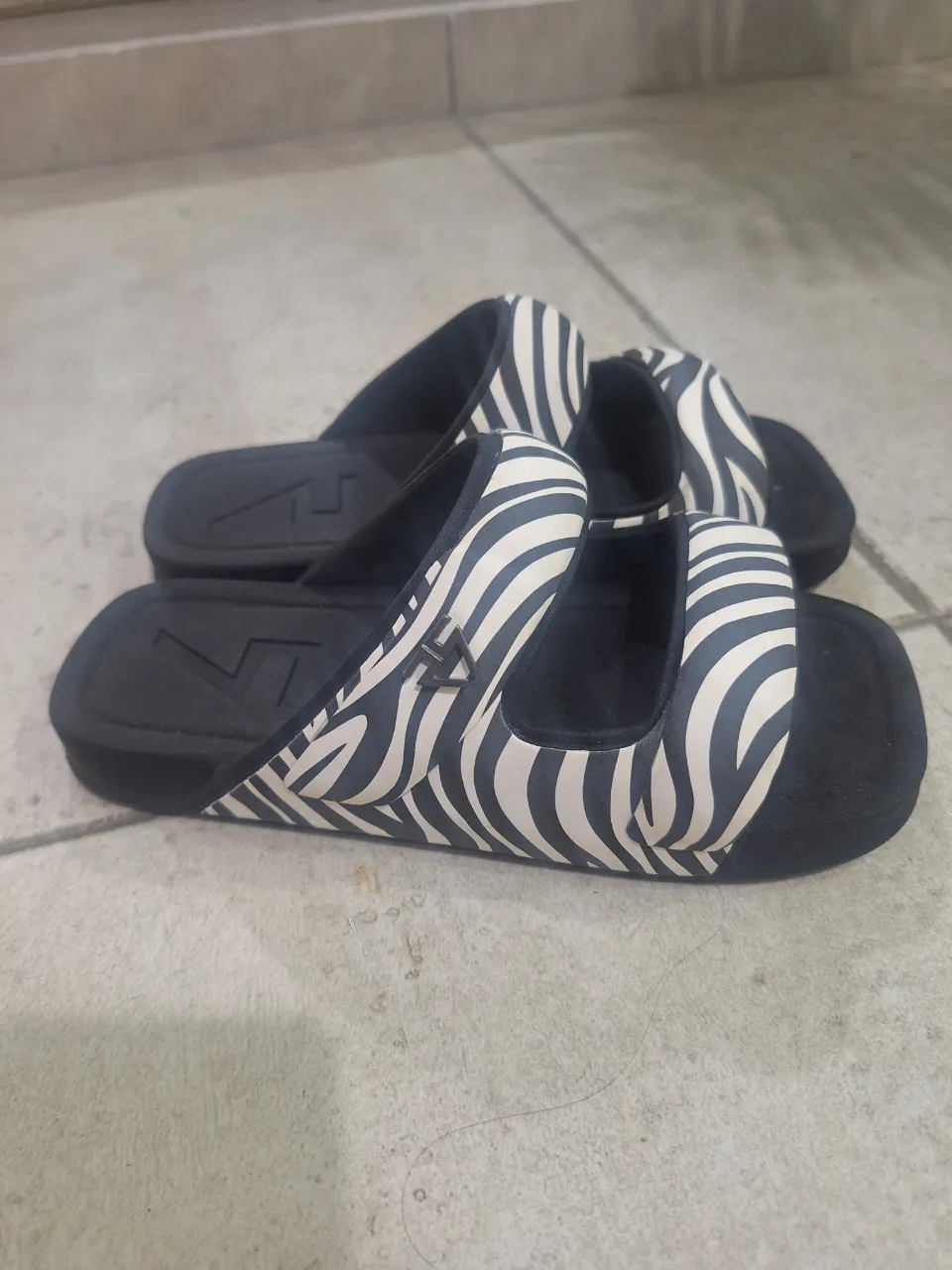 Sandalias Ricky Sarkany - Vista 2