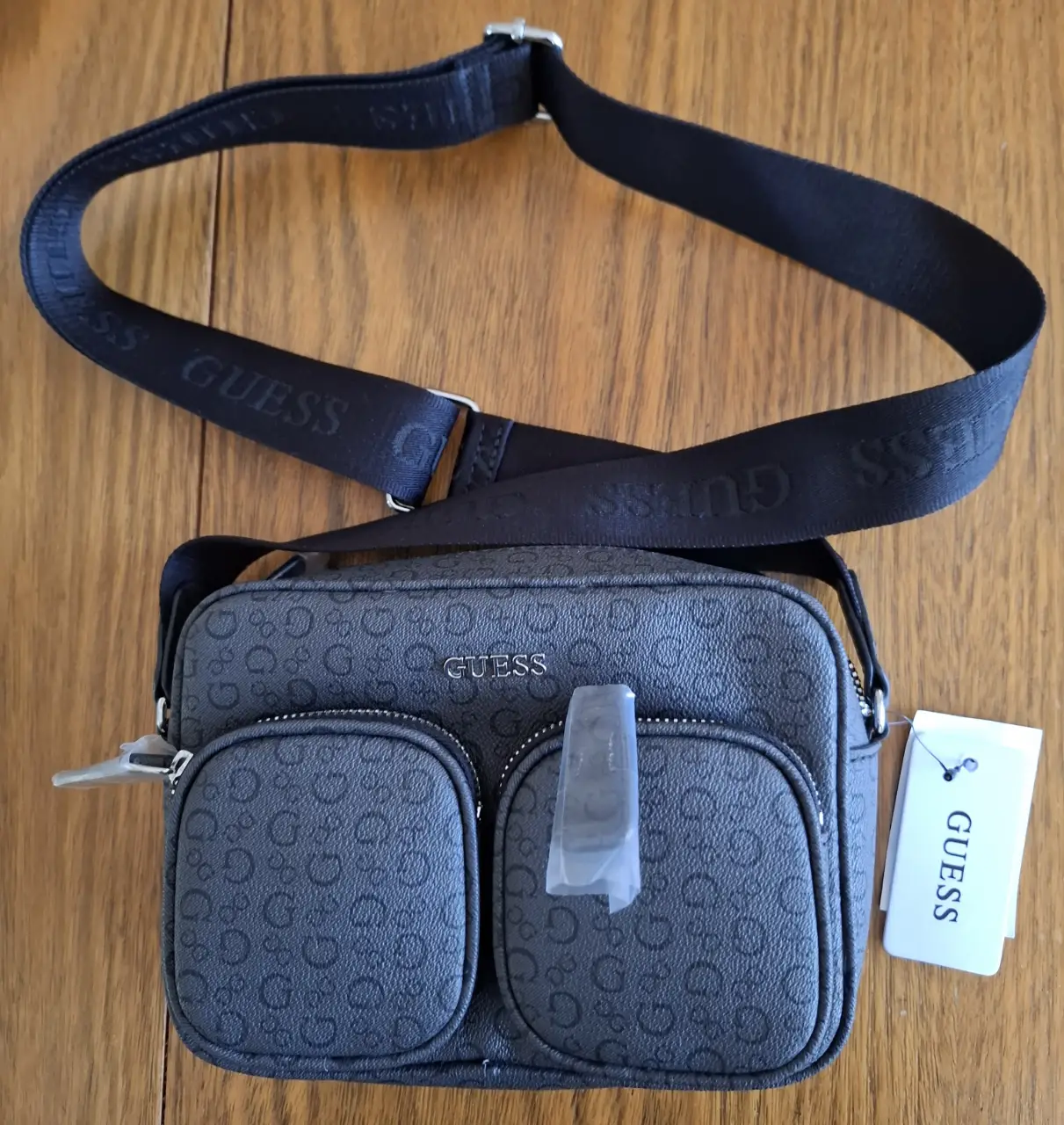 Cartera GUESS - Vista 3