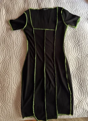 Pretty little things