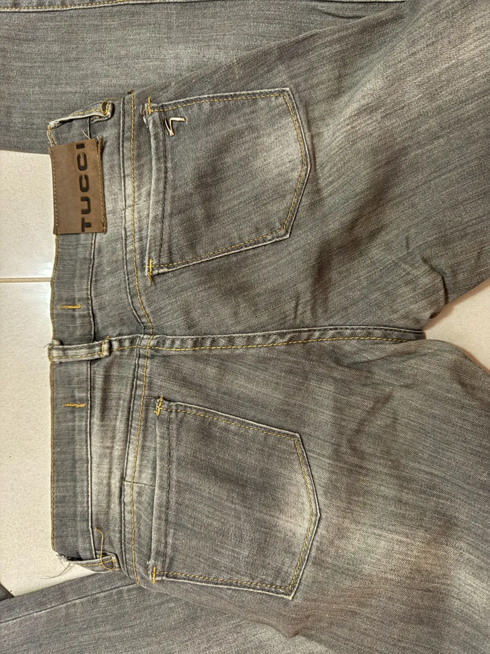 Jean Tucci - Vista 3