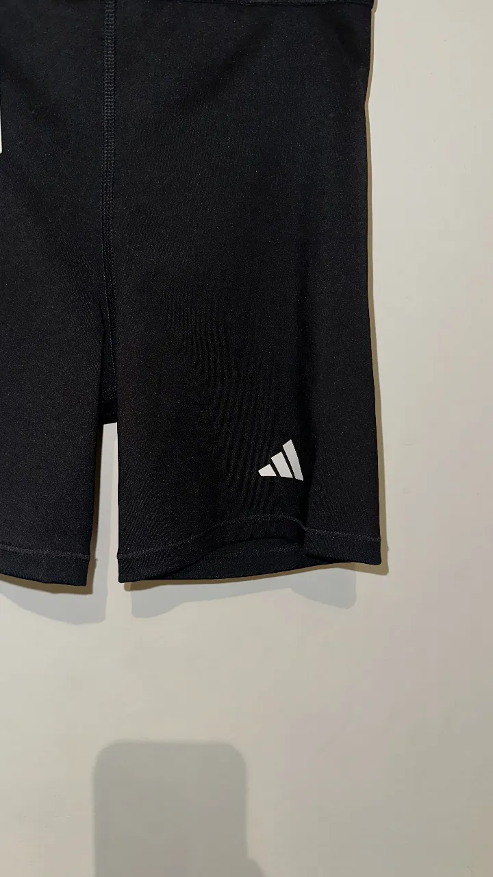 Short adidas - Vista 2