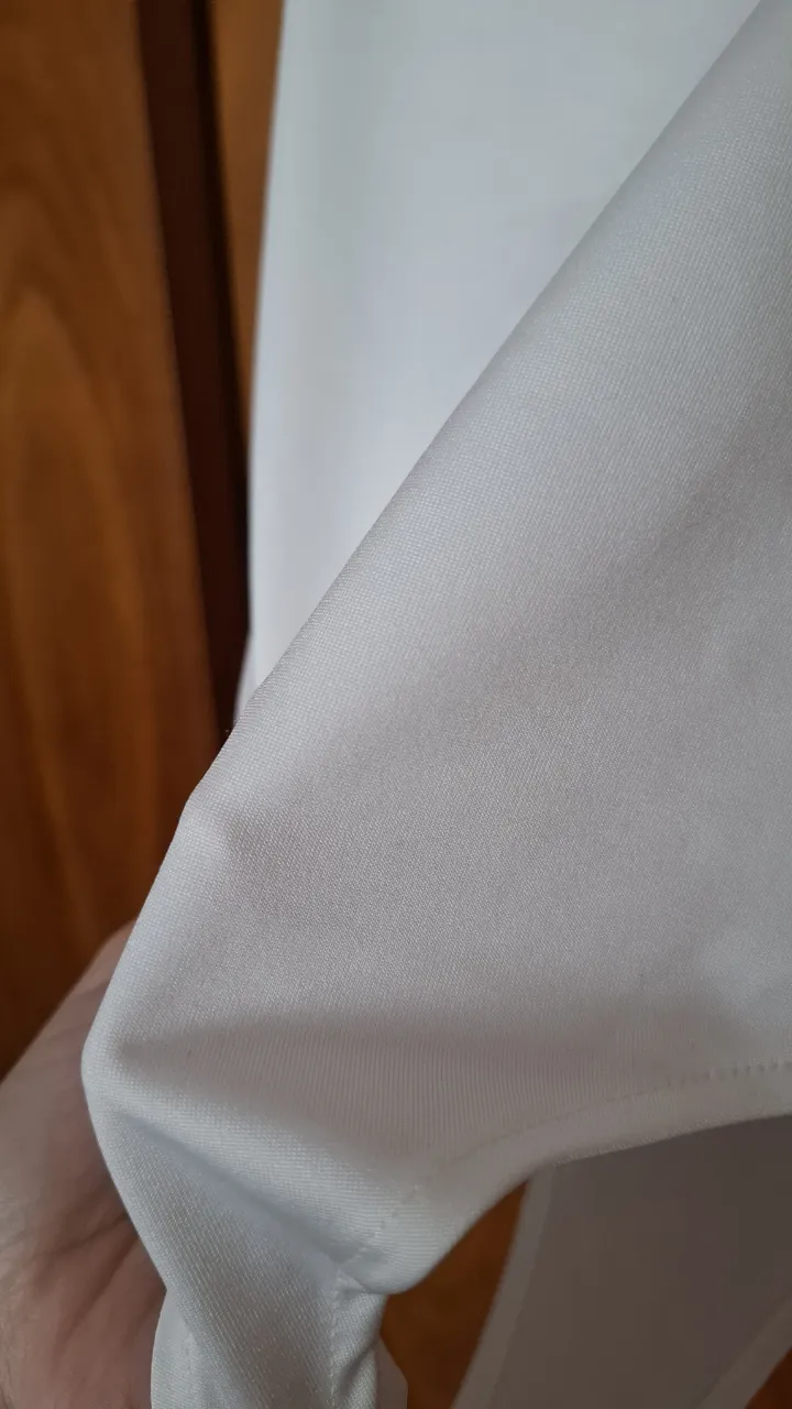 Body A ≠ - Vista 4