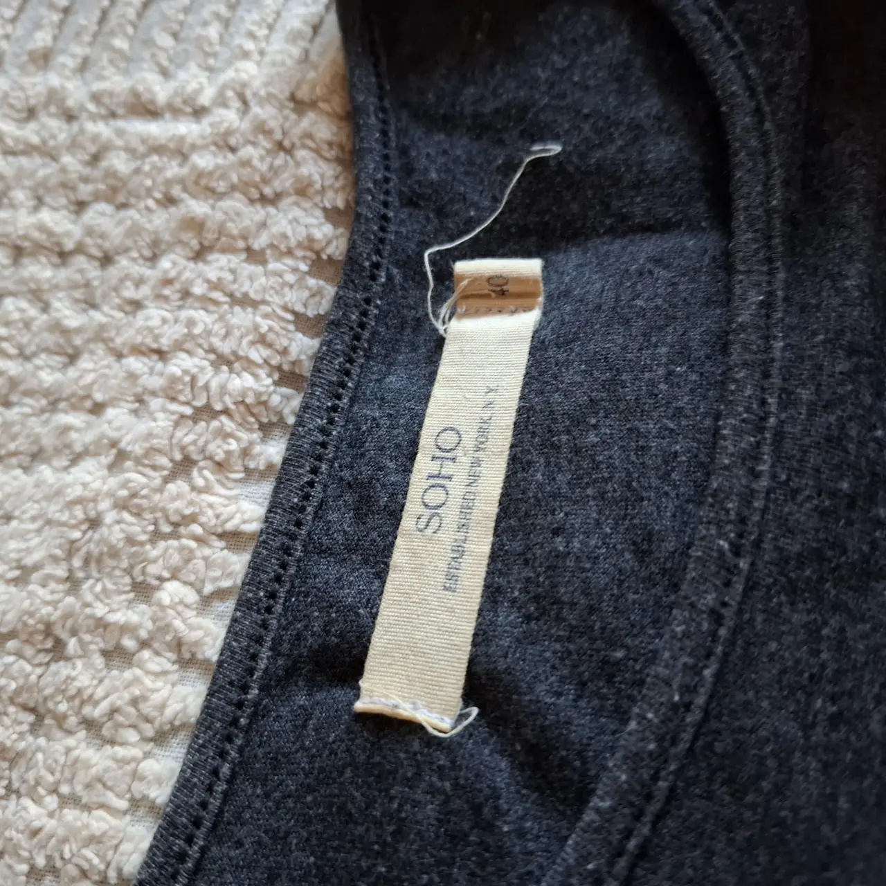 Remera Soho - Vista 3