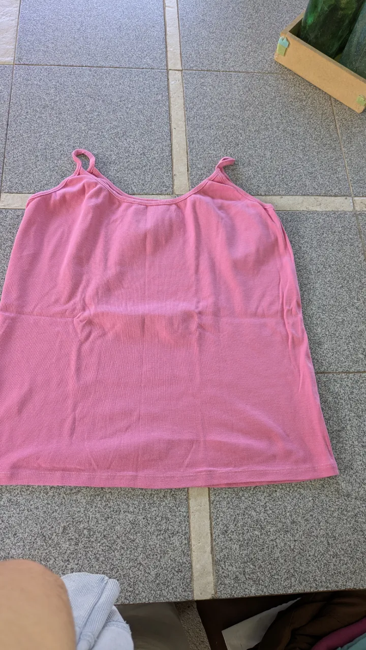 Musculosa rosa de breteles finos. L/xl