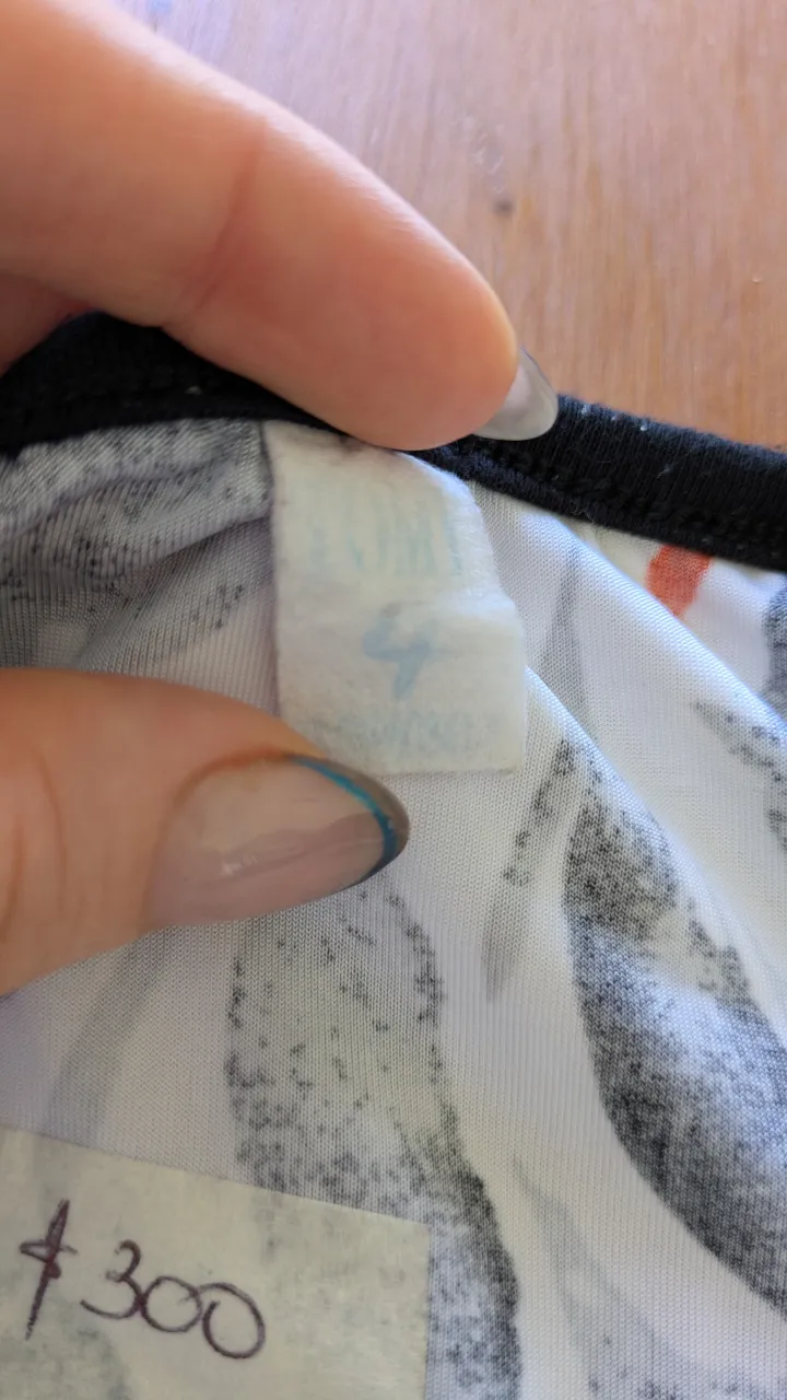 Remera Tomi - Vista 2