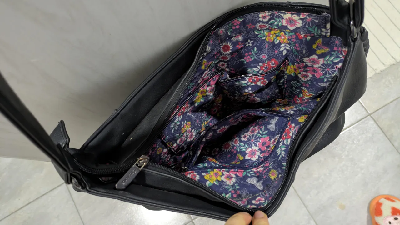 Cartera Queen's - Vista 4