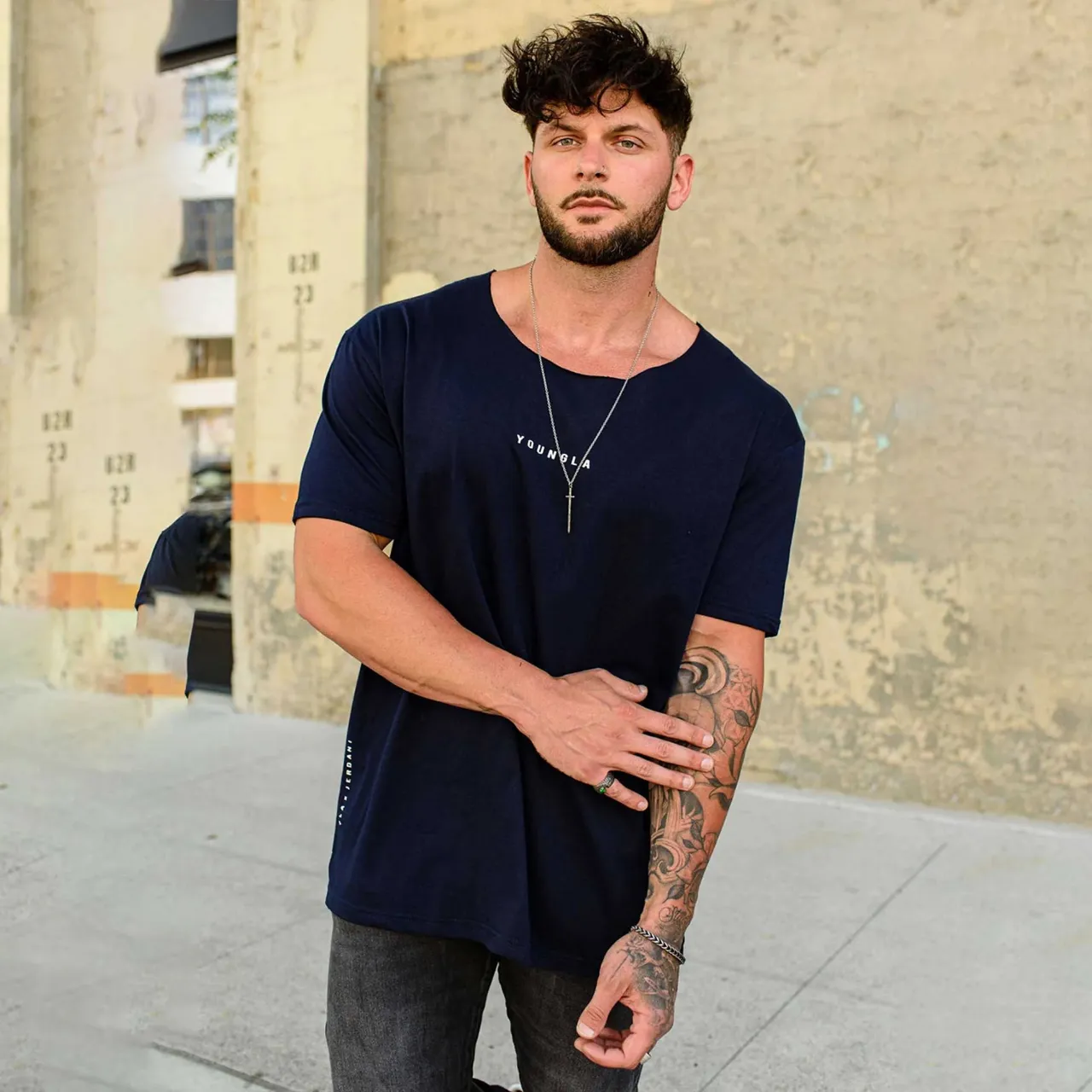 Remera YoungLA - Vista 3