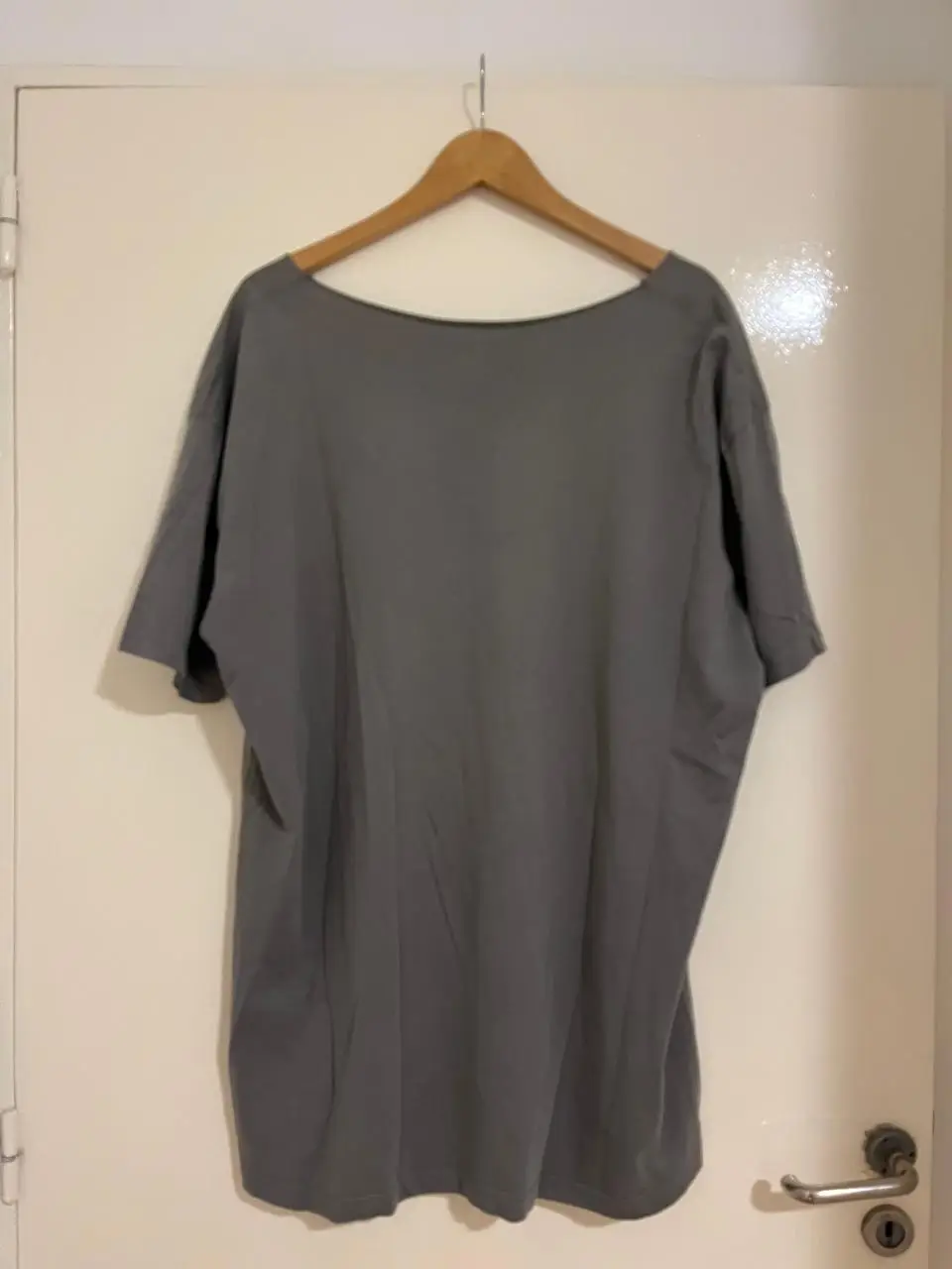 Remera YoungLA - Vista 2