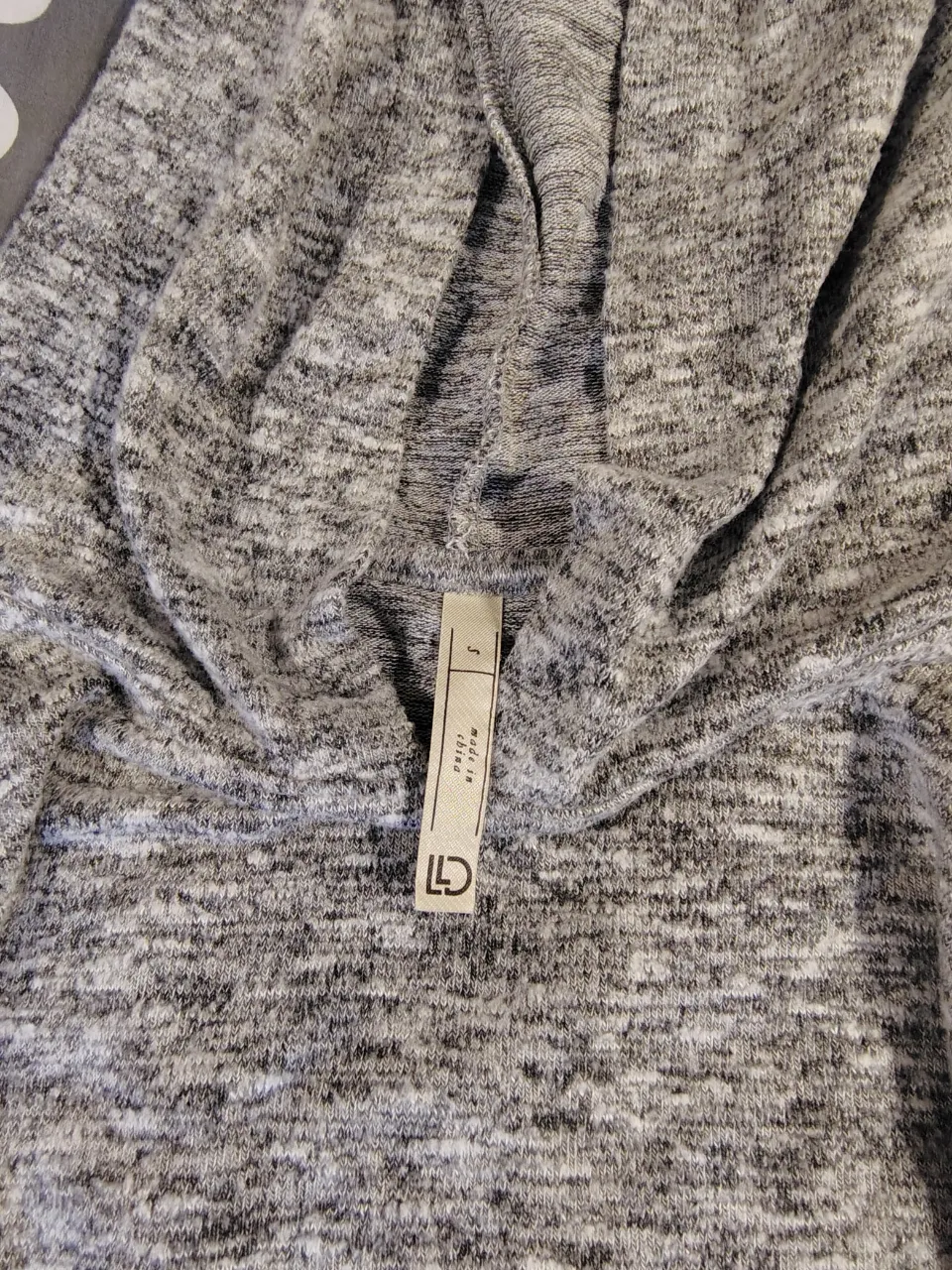 Buzo Forever 21+ - Vista 2