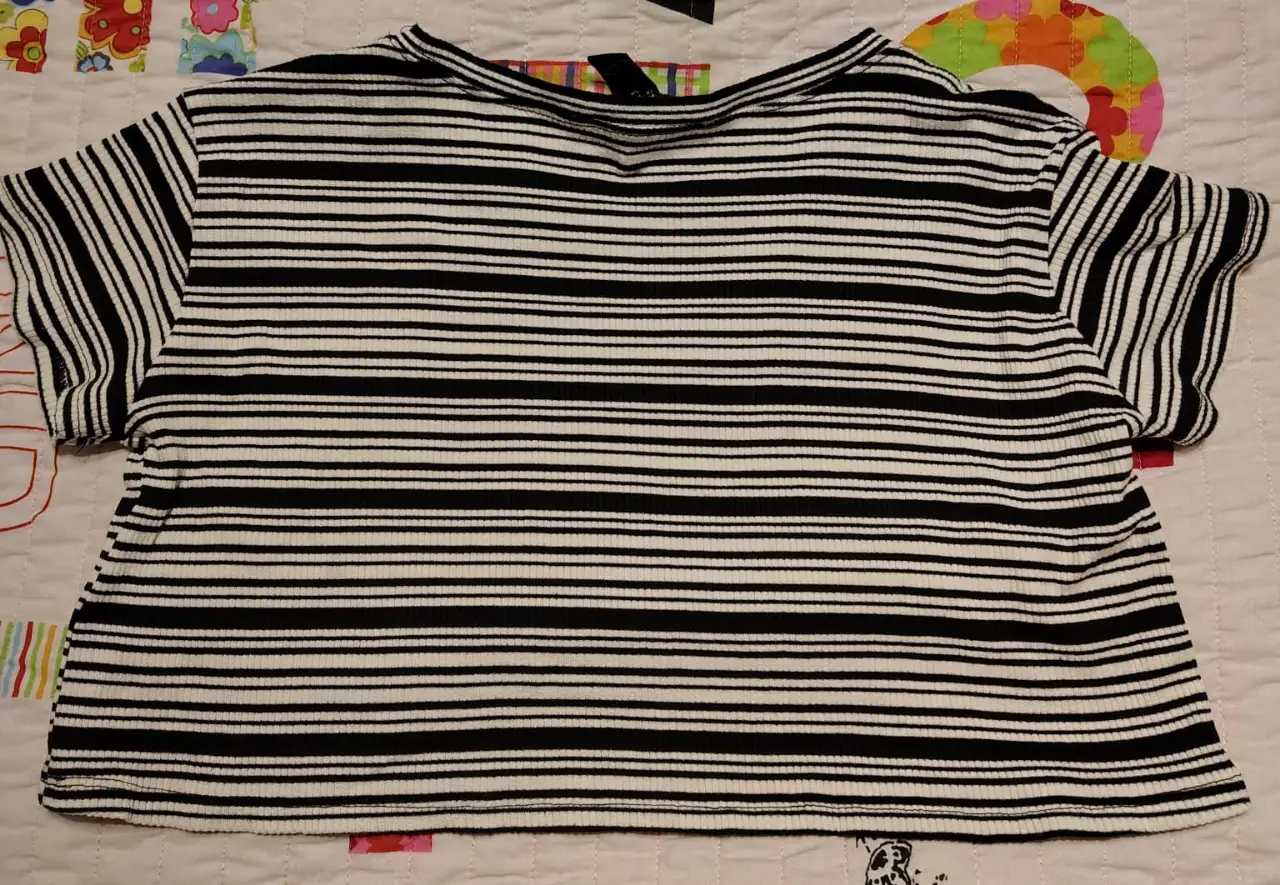 Remera Forever 21 - Vista 2