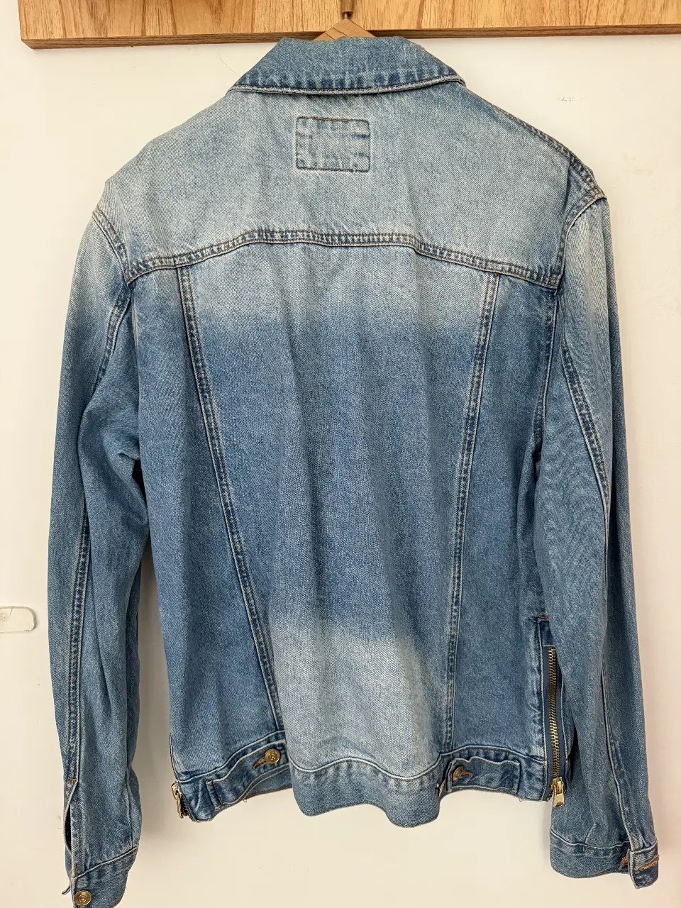 Campera Forever 21 - Vista 2