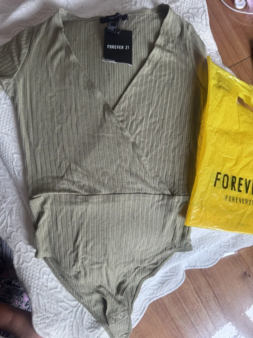 Body Forever 21 - Vista 4