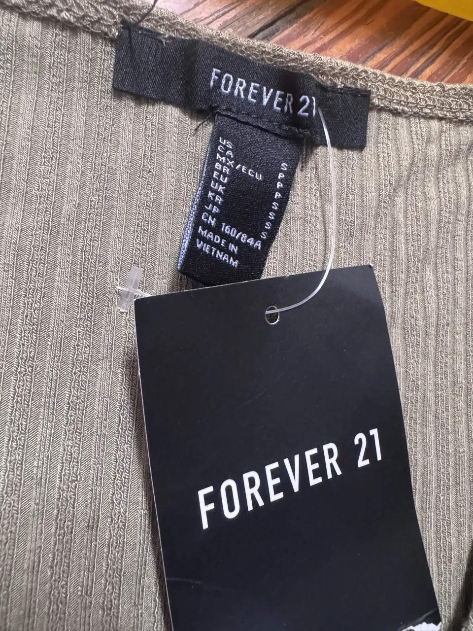 Body Forever 21 - Vista 3