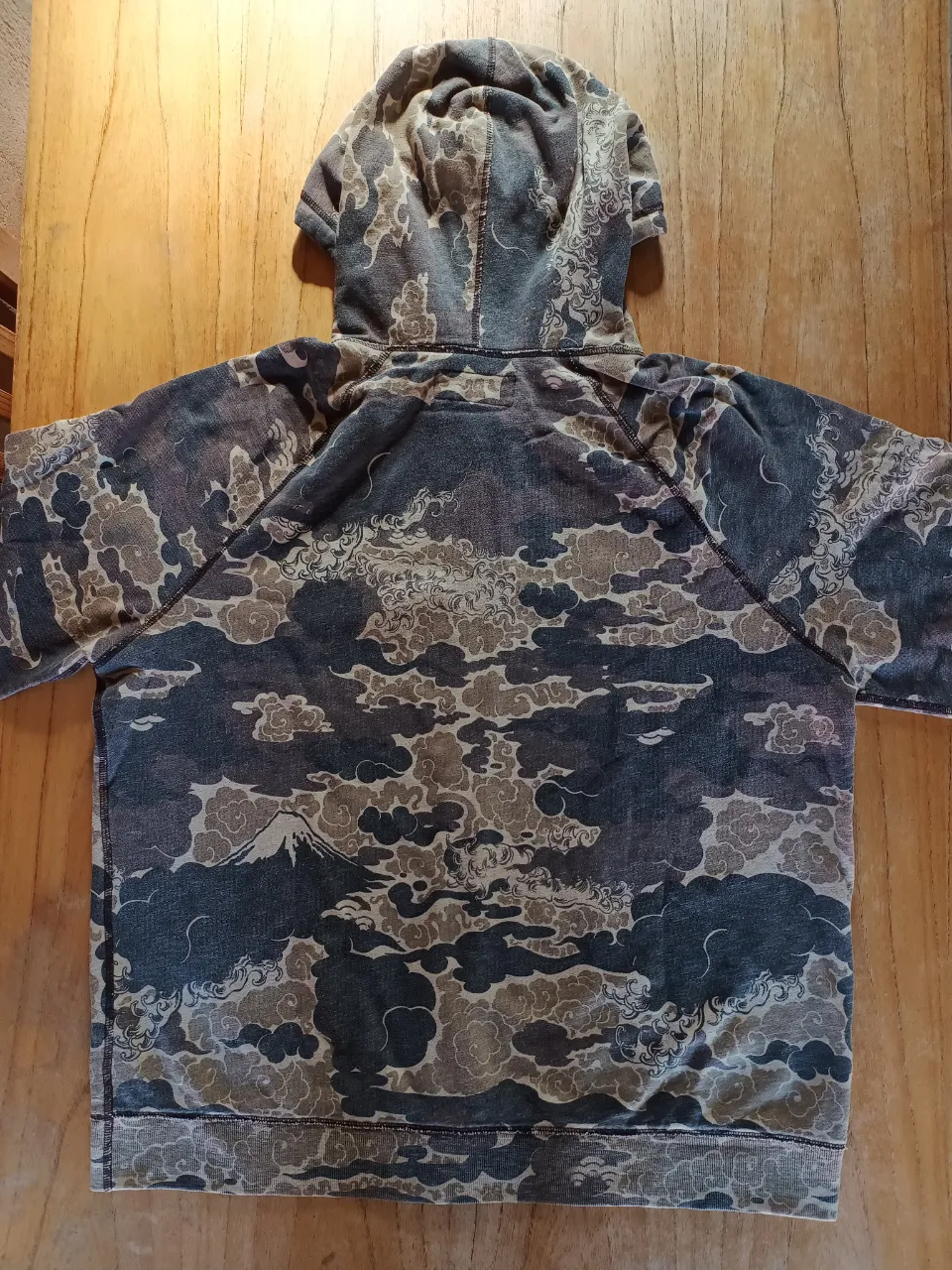 Buzo Lucky brand - Vista 9