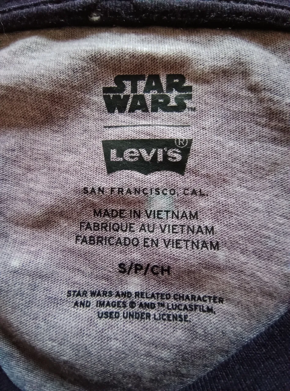 Remera Levi's - Vista 8