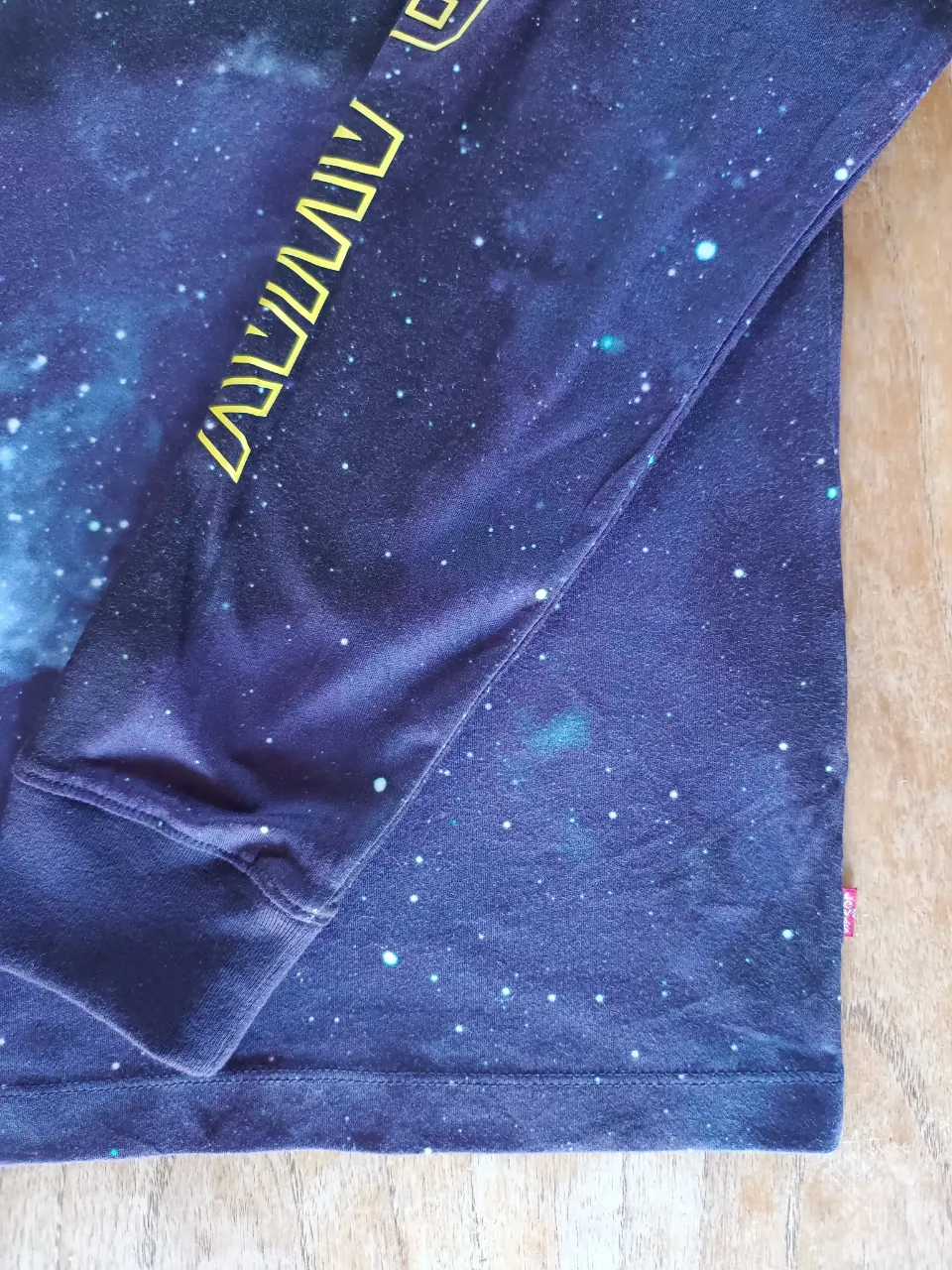 Remera Levi's - Vista 3