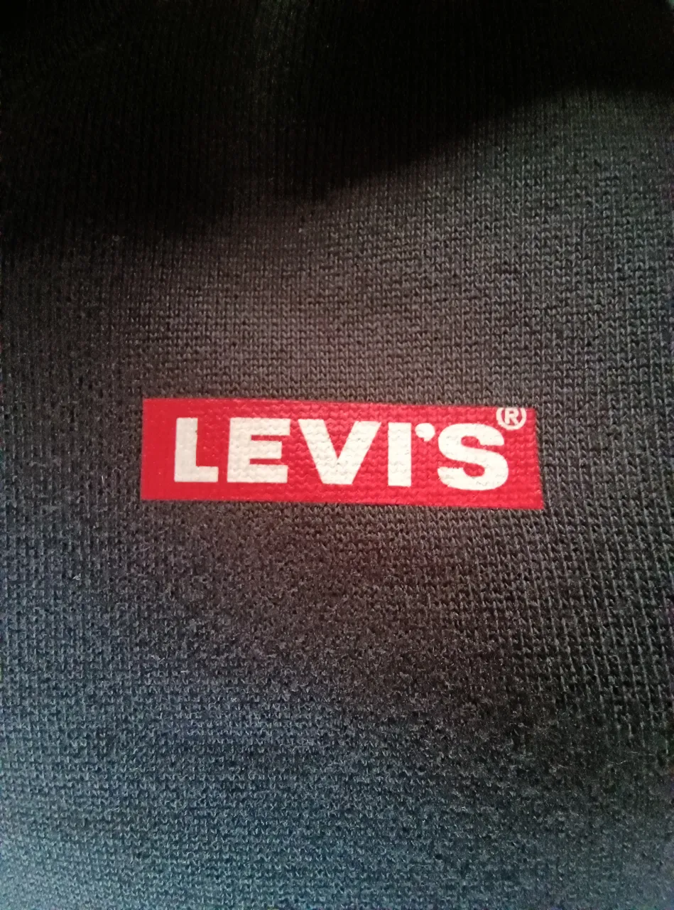Buzo Levi's - Vista 6