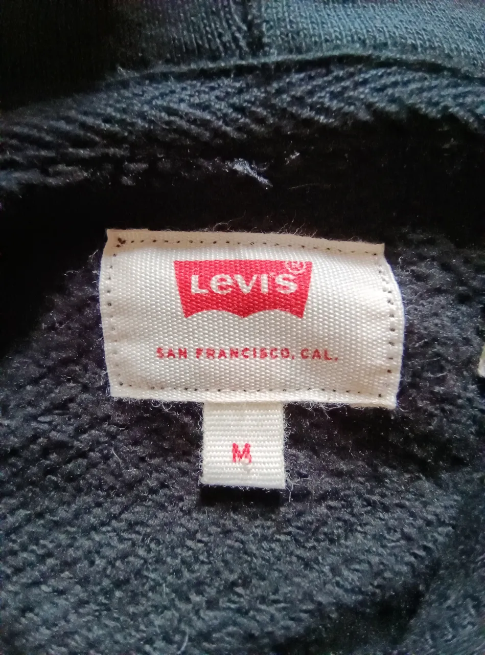 Buzo Levi's - Vista 9