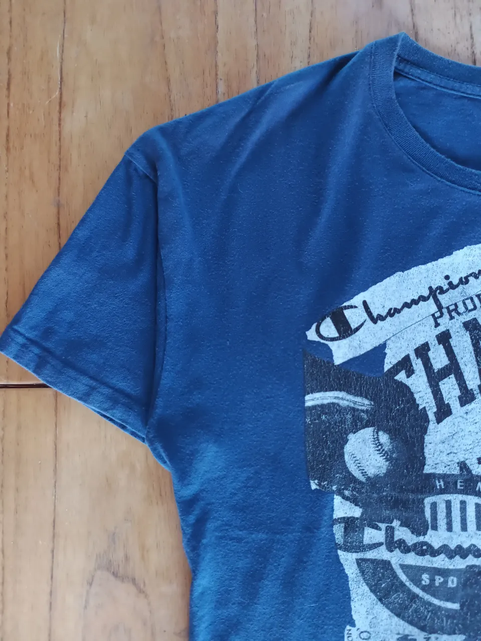 Remera Champion - Vista 5