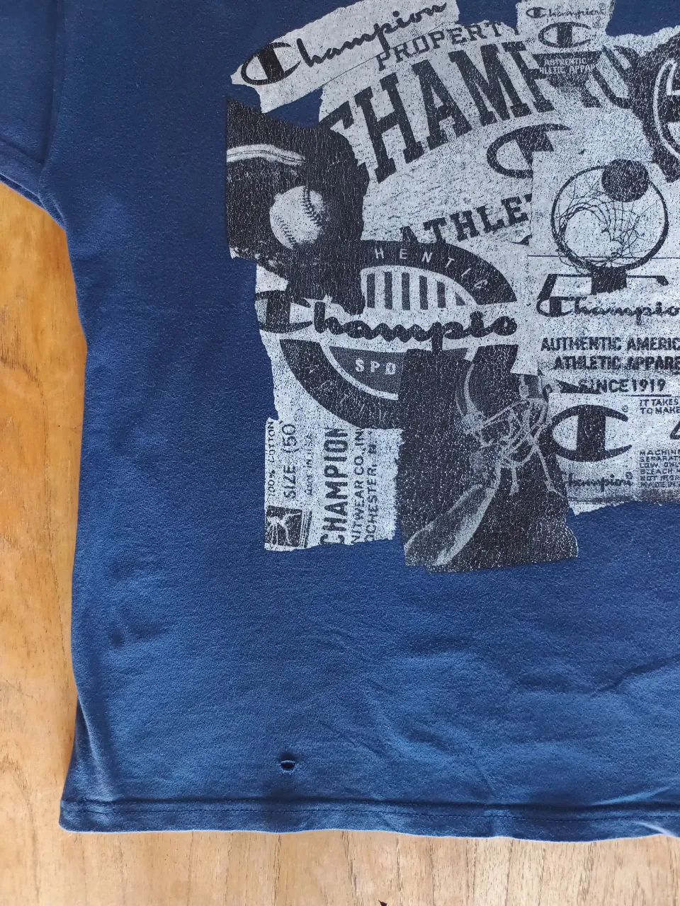 Remera Champion - Vista 2