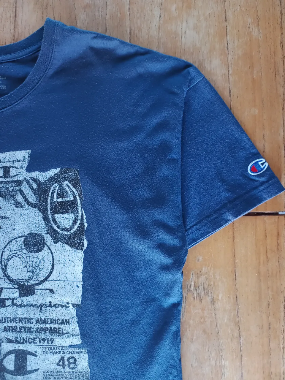 Remera Champion - Vista 6