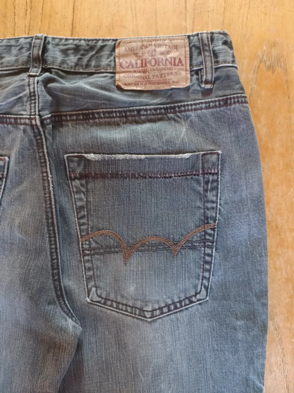 Jean California - Vista 8