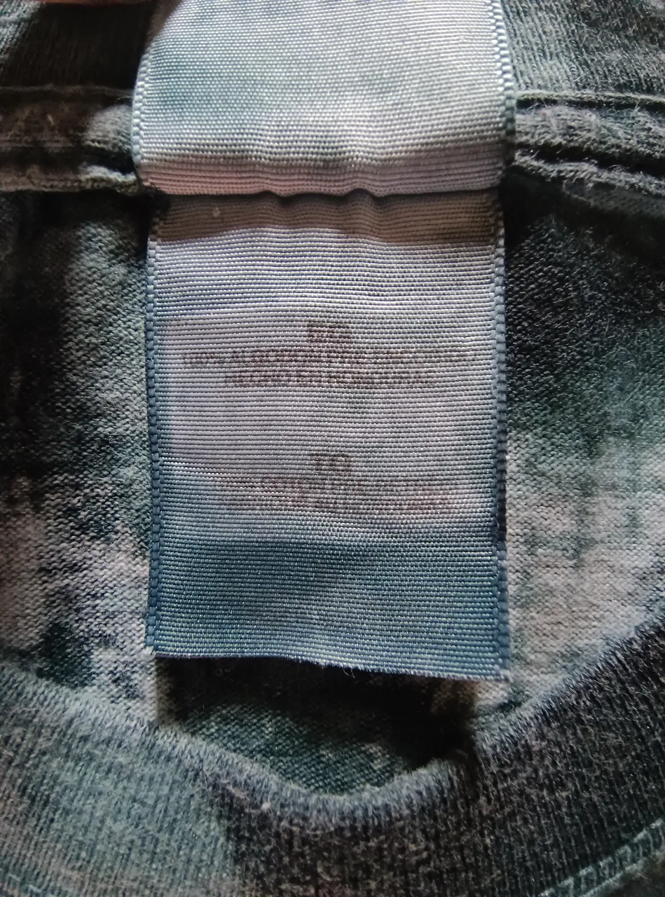 Remera Gildan - Vista 9