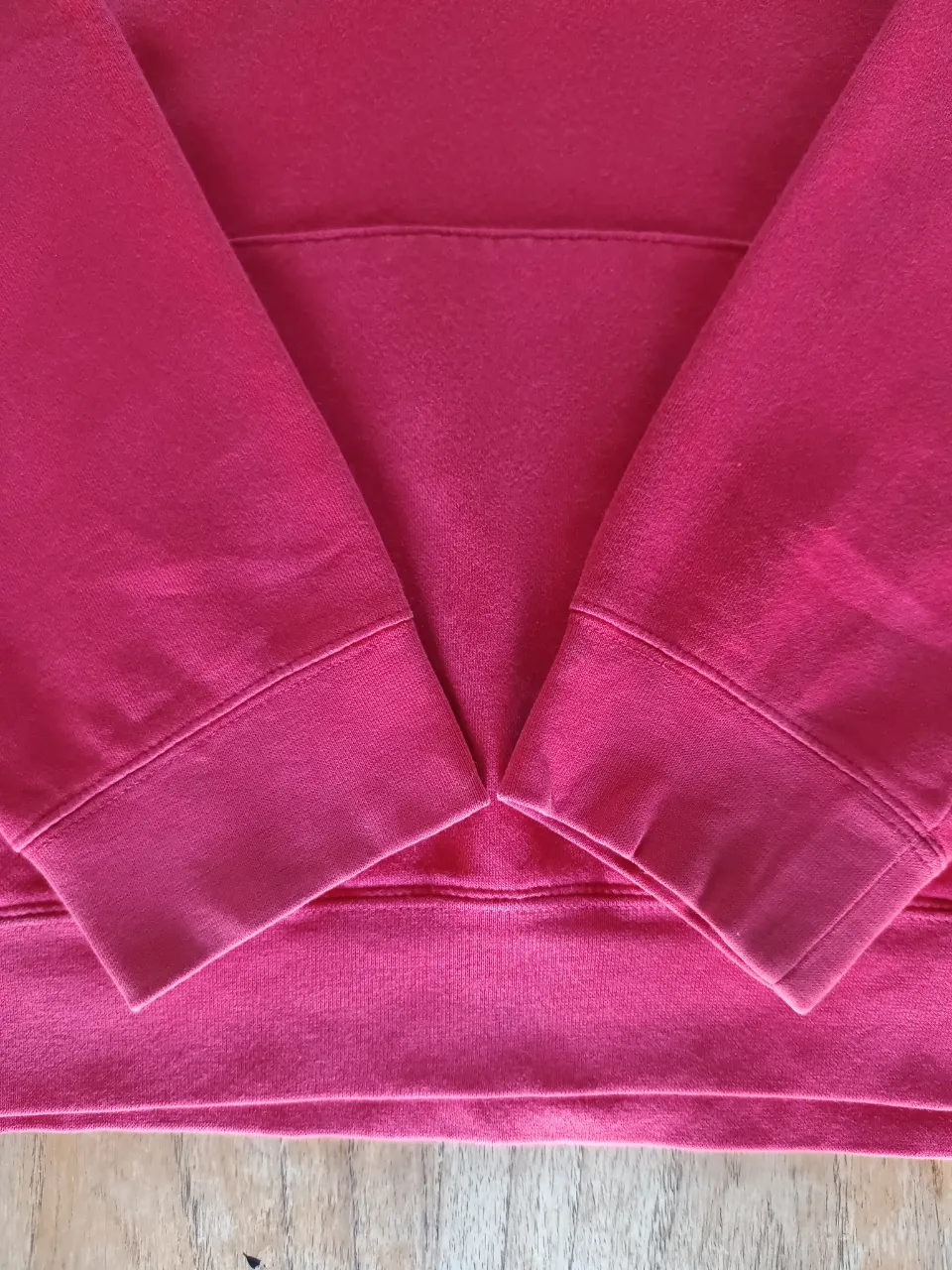 Buzo Gildan - Vista 4